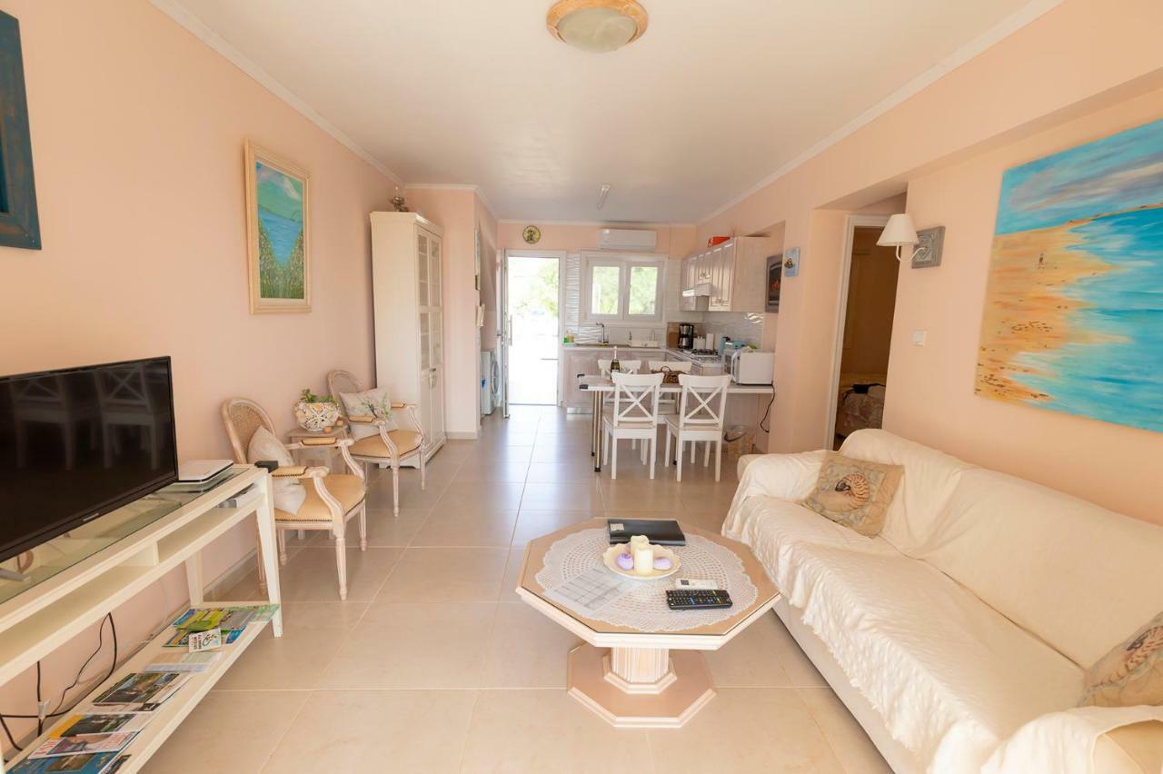 Appartamento Mariliz Larnaca Esterno foto
